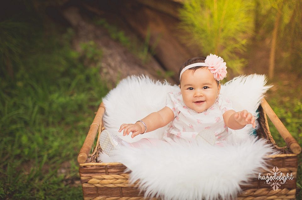 Tiffany: Baby Girl and Family Photo Session at Tree Tops Park in Davie, Fl.